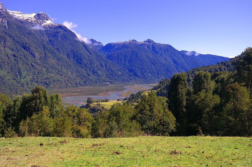 Hostal Ralun Patagonia Exterior foto